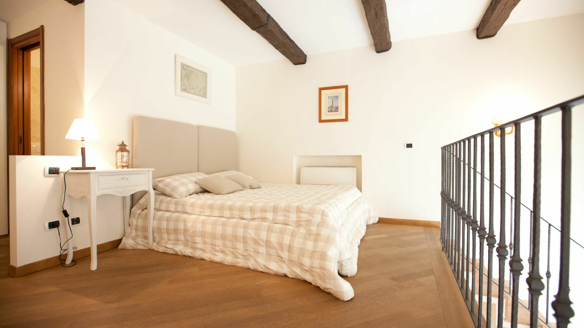 In Cisterna Apartment *