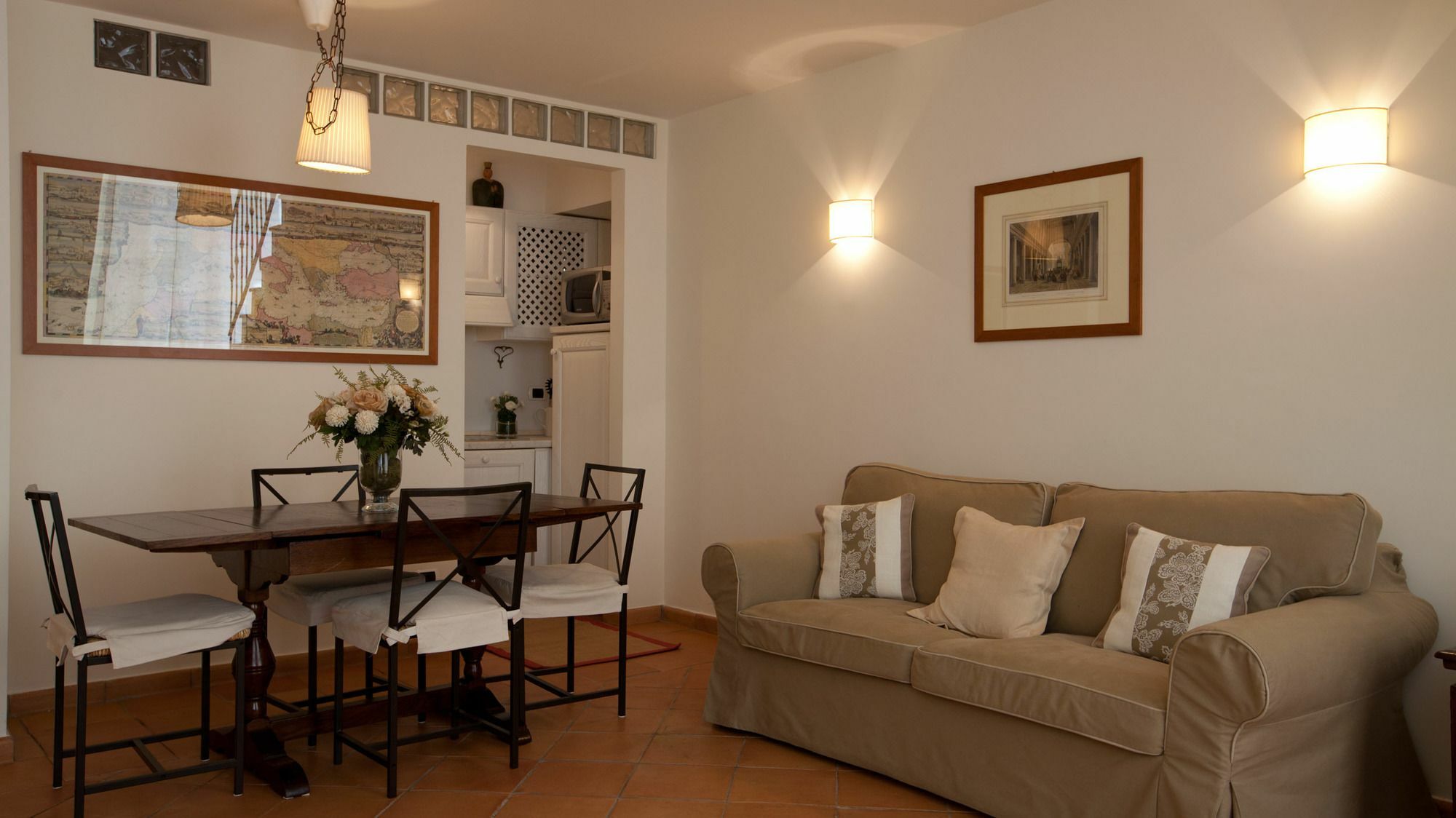 Apartment In Cisterna